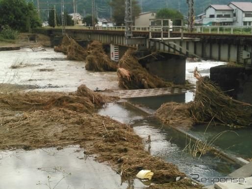 10月15日時点の東武佐野線多田～葛生間第三秋山川橋梁。