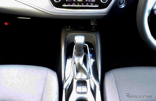 トヨタ カローラ 新型(カローラS 1.8リットル)