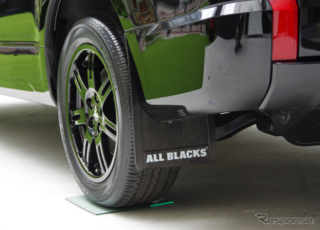 デリカD:5 ALL BLACKS Edition+ALL BLACKS Complete Package
