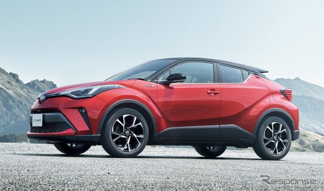 トヨタ C-HR G(ブラック×エモーショナルレッドII)