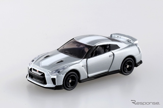 日産 GT-R 50th Anniversary