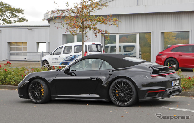 ポルシェ 911ターボ カブリオレ 新型プロトタイプ（スクープ写真）