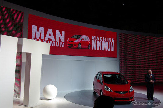 【ニューヨークモーターショー08】ホンダ フィット 新型ローンチ、今秋に北米導入
