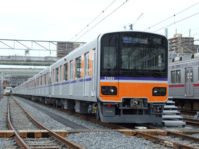 東武 TJライナー がお披露目…座席定員制で帰宅