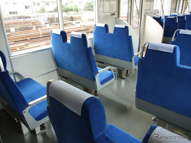 東武 TJライナー がお披露目…座席定員制で帰宅