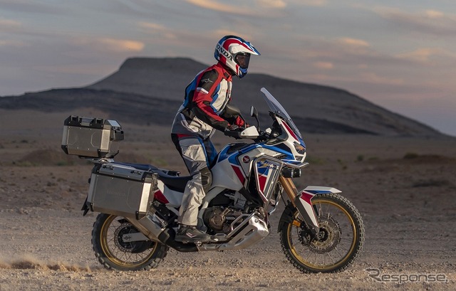 ホンダ CRF1100Lアフリカツイン アドベンチャースポーツES DCT(海外モデル・アクセサリー装着車)