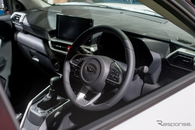ダイハツ工業 新型コンパクトSUV(東京モーターショー2019)