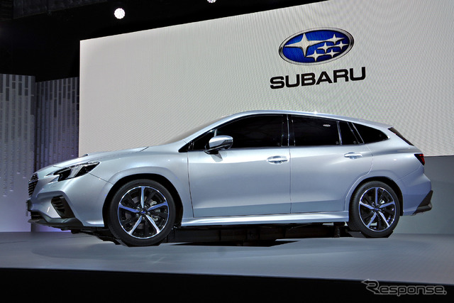 スバル・レヴォーグ新型(プロトタイプ)