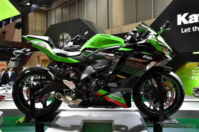 カワサキ Ninja ZX-25R(東京モーターショー2019)