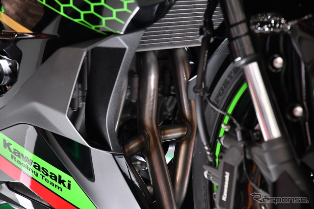 カワサキ Ninja ZX-25R(東京モーターショー2019)