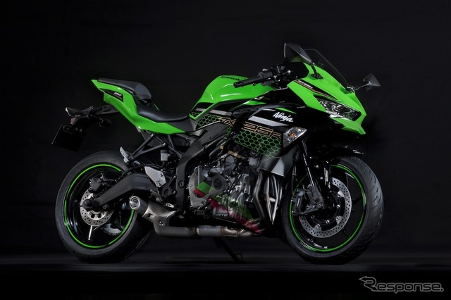 カワサキ Ninja ZX-25R(東京モーターショー2019)