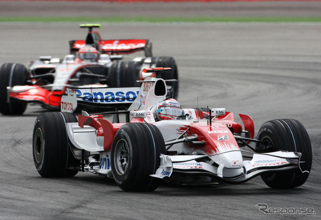 【トヨタF1】トゥルーリ、ハミルトンを抑え込む…マレーシアGP
