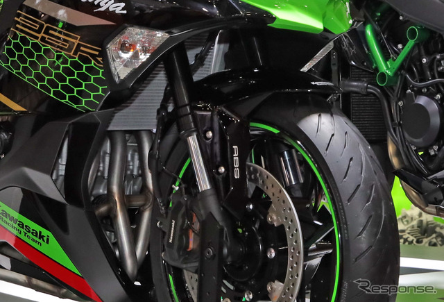 カワサキ Ninja ZX-25R(東京モーターショー2019)