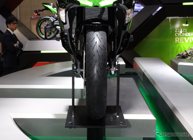 カワサキ Ninja ZX-25R(東京モーターショー2019)