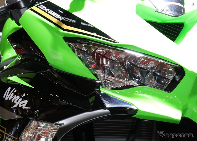 カワサキ Ninja ZX-25R(東京モーターショー2019)