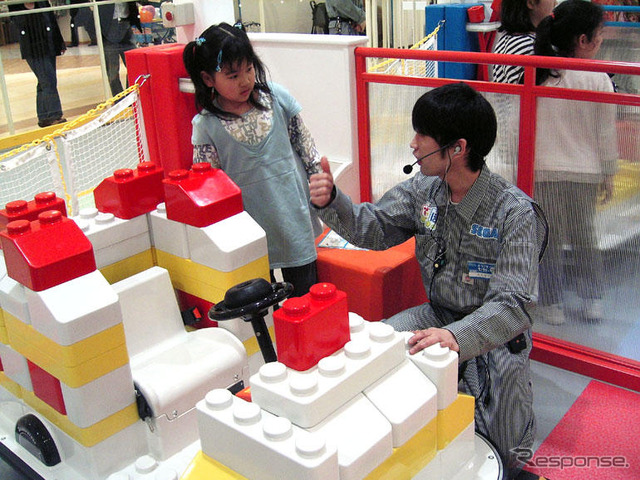 トレッサ横浜 グランドオープン…つくって走ろう! でこぼこモータース