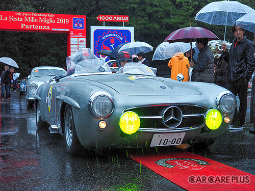 1955年式メルセデスベンツ・190SL(ラ・フェスタ ミッレミリア)