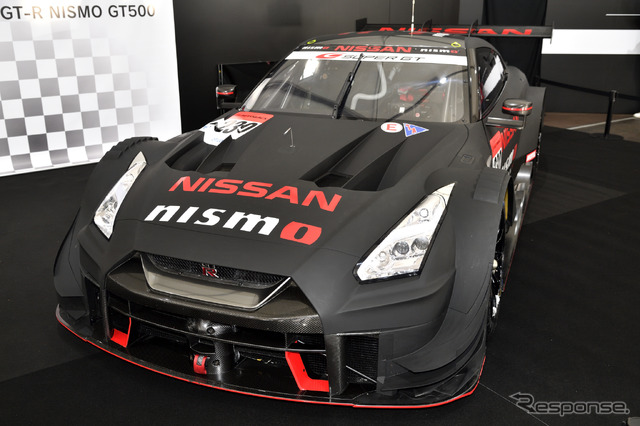 SUPER GT GT500 2020年型マシン展示