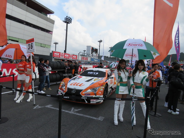 最終戦3位の#36 LC500。