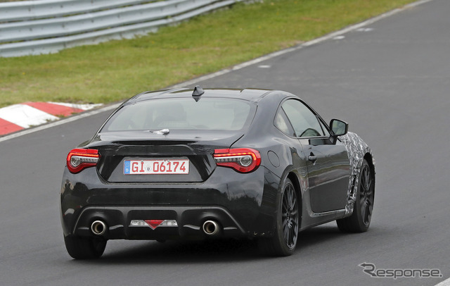 スバル BRZ 改良新型プロトタイプ(スクープ写真)
