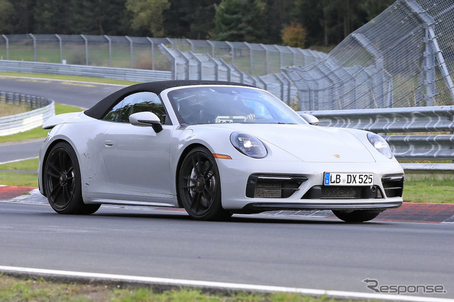 ポルシェ 911GTSカブリオレ プロトタイプ(スクープ写真)