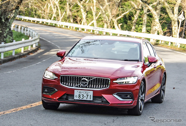 ボルボ S60 T5 Inscription