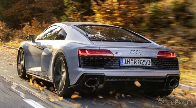 アウディ R8 V10 RWD クーペ