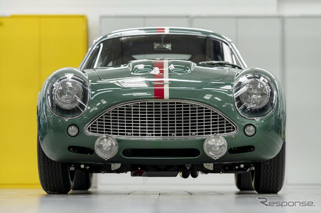 アストンマーティン DB4 GT Zagato コンティニュエーション