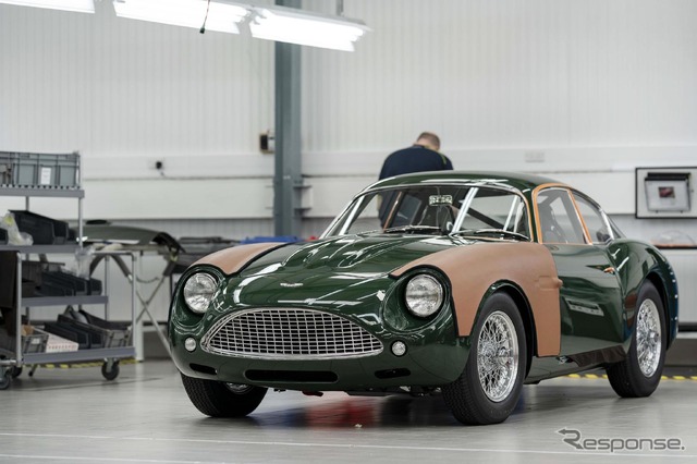 アストンマーティン DB4 GT Zagato コンティニュエーション