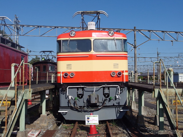 E851(西武秩父線開通50周年記念車両基地まつり in 横瀬)