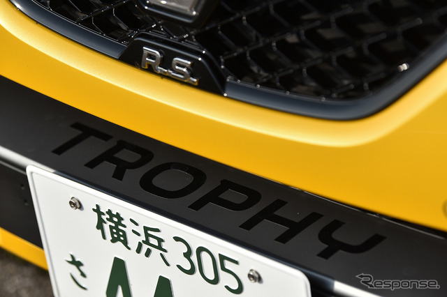 ルノー メガーヌR.S.トロフィー(EDC)新型