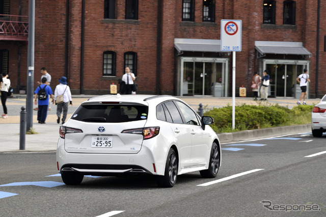 トヨタ カローラツーリング 新型(ハイブリッド)