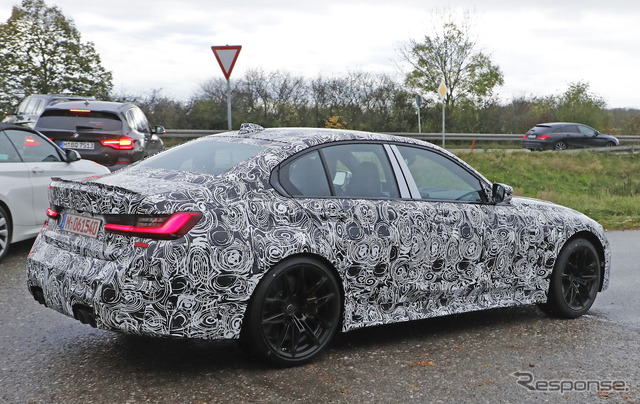 BMW M3セダン 次期型プロトタイプ(スクープ写真)