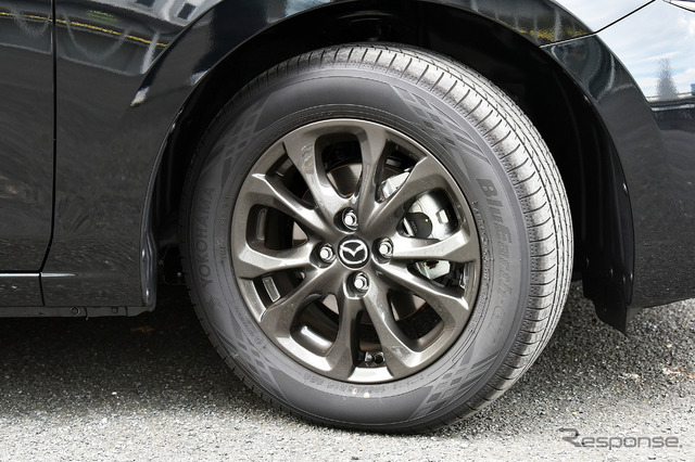 マツダ2 15S PROACTIVE(2WD、MT)