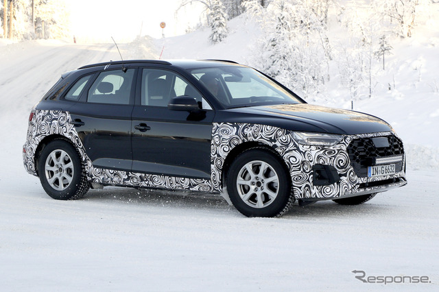 アウディ Q5 改良新型プロトタイプ(スクープ写真)