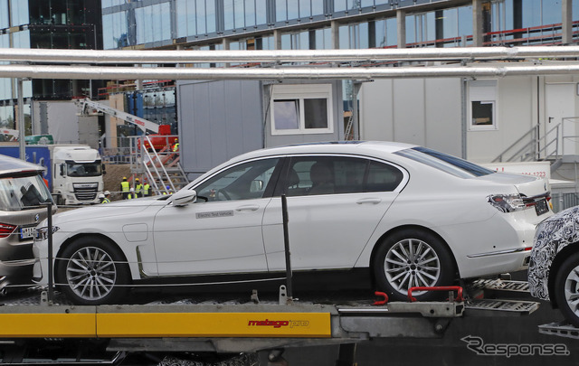 BMW 7シリーズEV(i7)開発車両スクープ写真