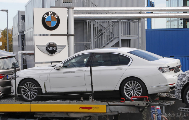 BMW 7シリーズEV(i7)開発車両スクープ写真