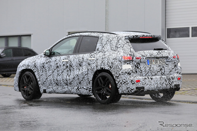 メルセデスAMG GLA45 開発車両(スクープ写真)