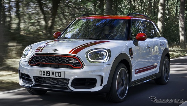 MINI ジョンクーパーワークス(JCW)カントリーマン 改良新型