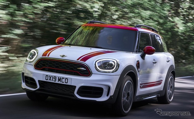 MINI ジョンクーパーワークス(JCW)カントリーマン 改良新型