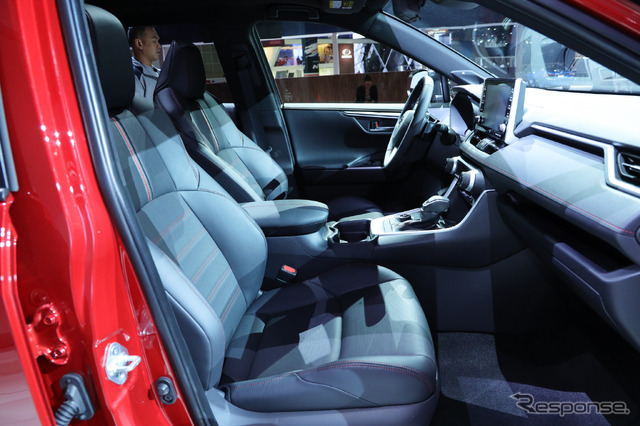 トヨタ RAV4プライム(ロサンゼルスモーターショー2019)