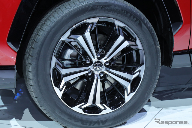 トヨタ RAV4プライム(ロサンゼルスモーターショー2019)