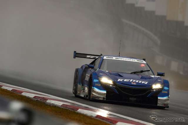 #17 ホンダNSX(塚越広大)
