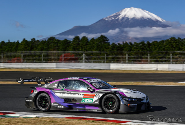 #00 BMW M4 DTM（小林可夢偉、写真は21日）