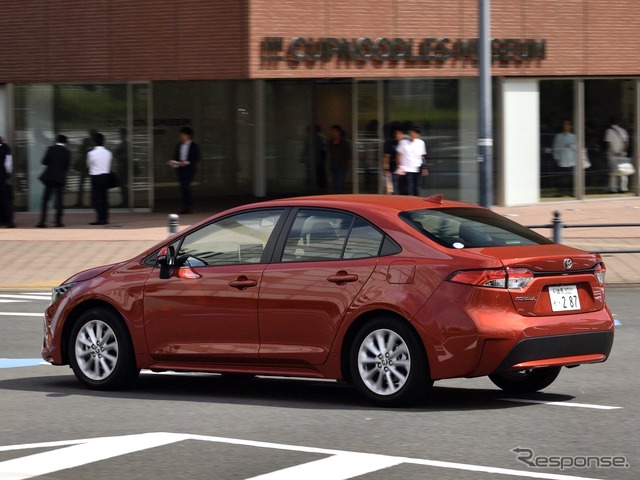 トヨタ カローラ 新型(ガソリン)