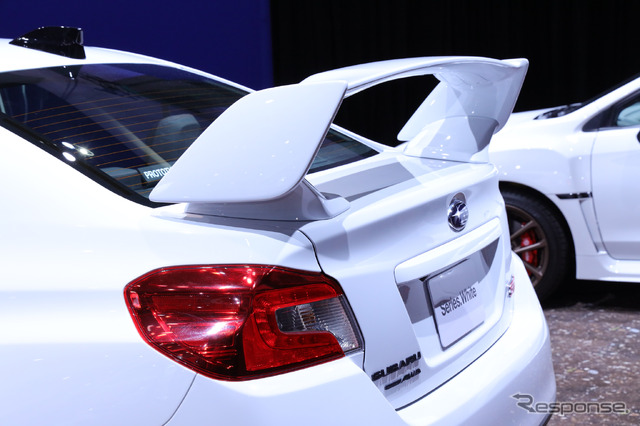 スバル WRX STI シリーズホワイト(ロサンゼルスモーターショー2019)