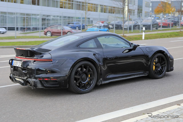 ポルシェ 911 ターボS 開発車両　スクープ写真