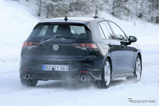 VW ゴルフGTI 開発車両 スクープ写真