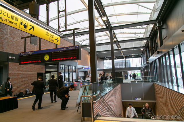 相鉄線20年ぶり26番目の新駅「羽沢横浜国大駅」---11月30日よりJRと直通