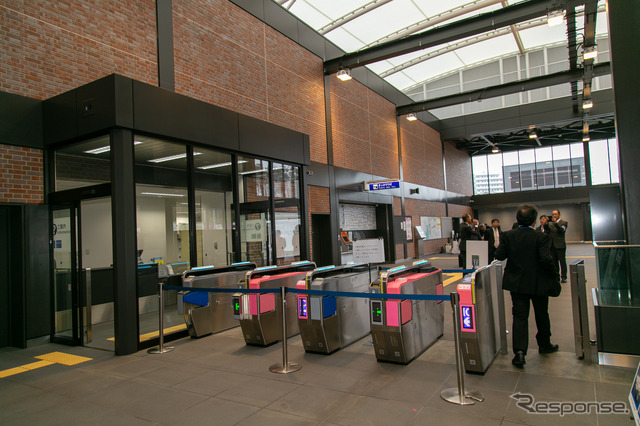 相鉄線20年ぶり26番目の新駅「羽沢横浜国大駅」---11月30日よりJRと直通